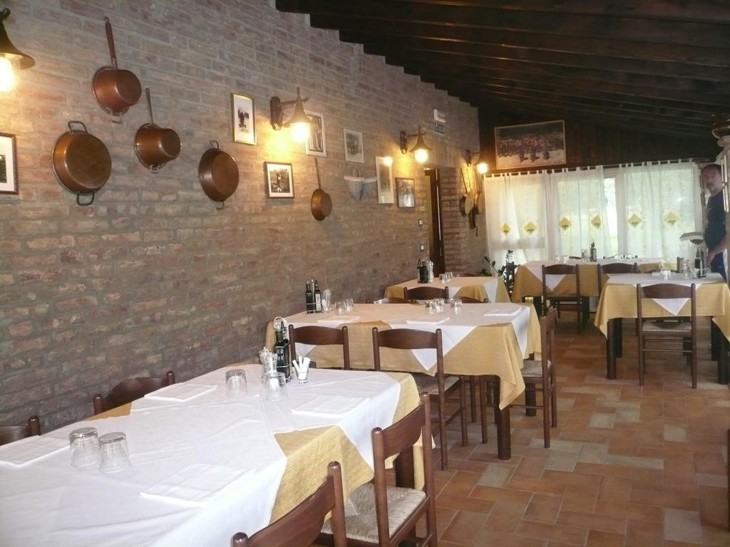 Il Dosso Agriturismo Codigoro Exterior photo